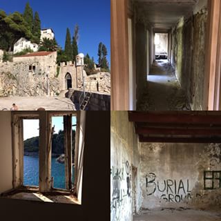 Zerstörungen der Villa Aurora durch den jugoslawischen Sezessionskrieg inklusive eines der Soldatengraffitos